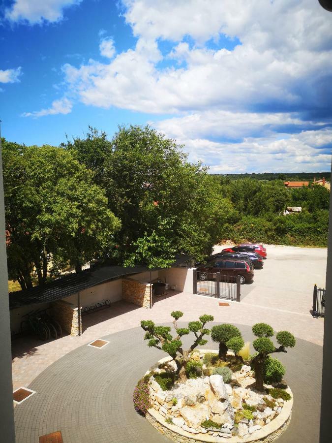 Villa Anja 2Nd Floor Peroj Exterior foto